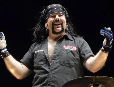 Πέθανε σε ηλικία 54 ετών ο Vinnie Paul - Ντράμερ και ιδρυτής των Pantera